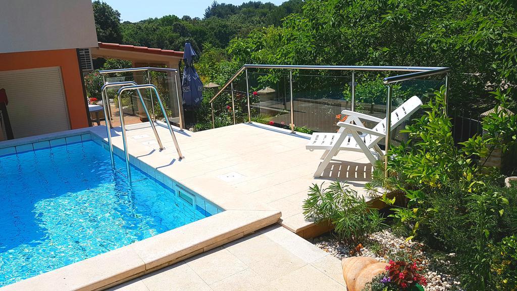 Apartments Simag บานโจเล ภายนอก รูปภาพ